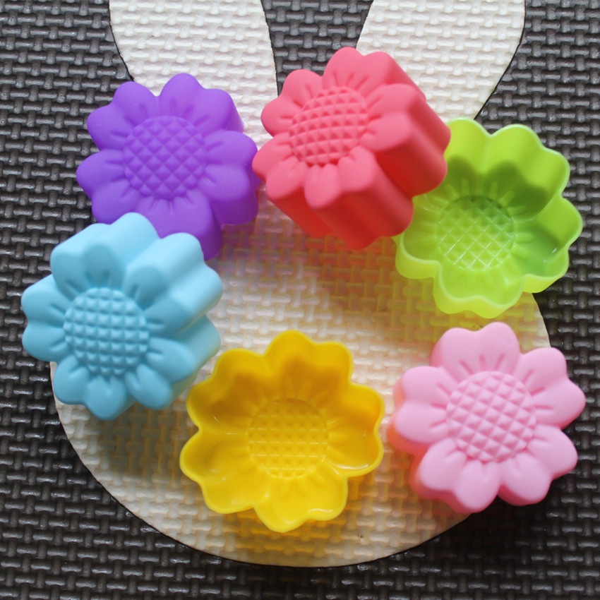 6 Pcs Set Non-Stick Flower Des - Soap Making Utensils review and price